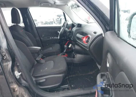 2015 Jeep Renegade Trailhawk из США, поврежденный, VIN ZACCJBCT0FPB66454